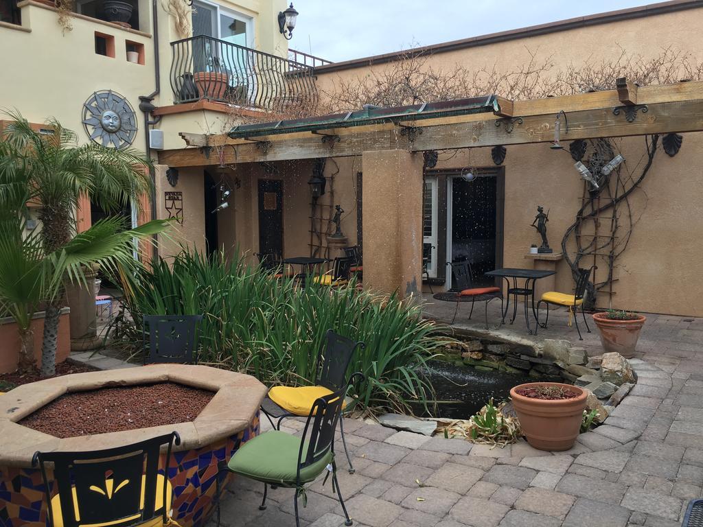 Milo'S Inn At Boulder Boulder City Exterior foto
